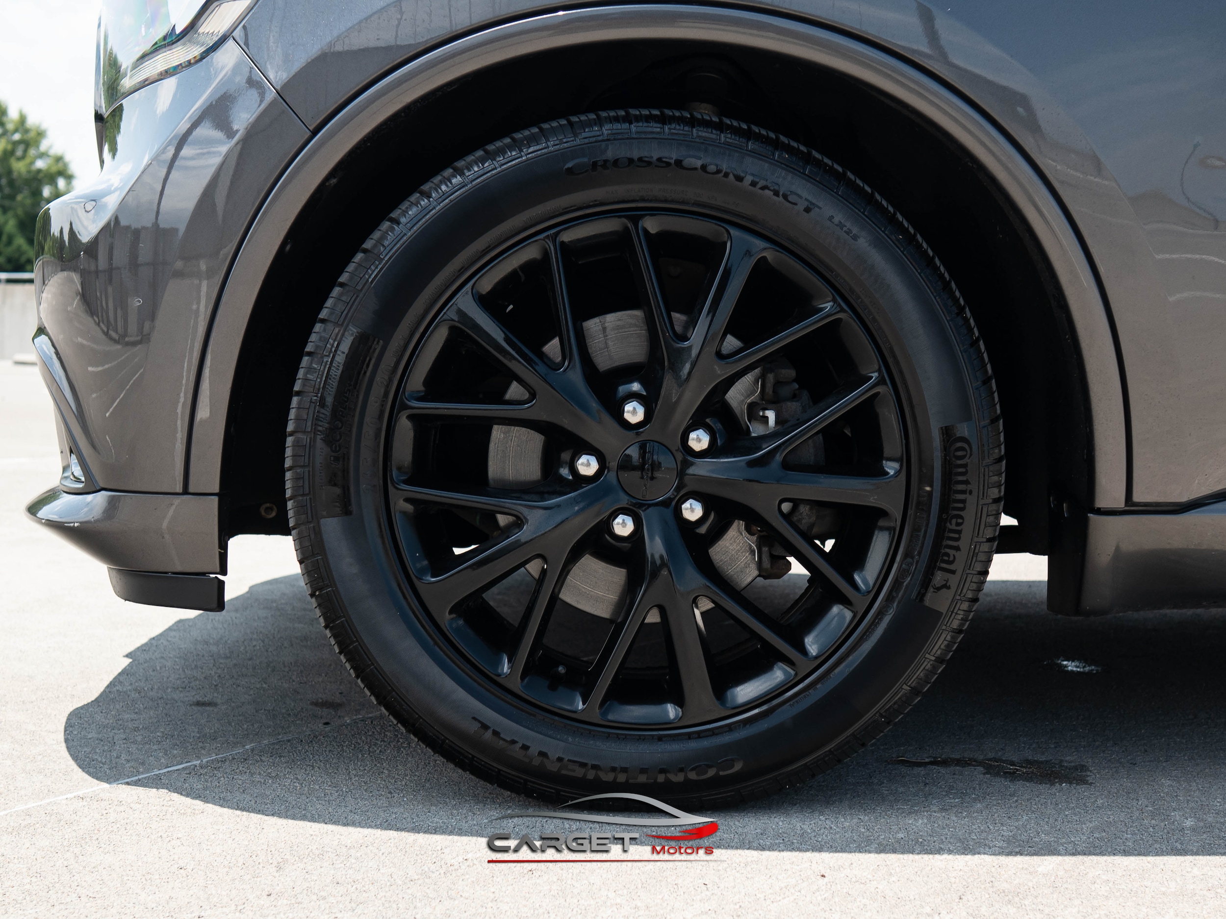 Vehicle image 9 of 61