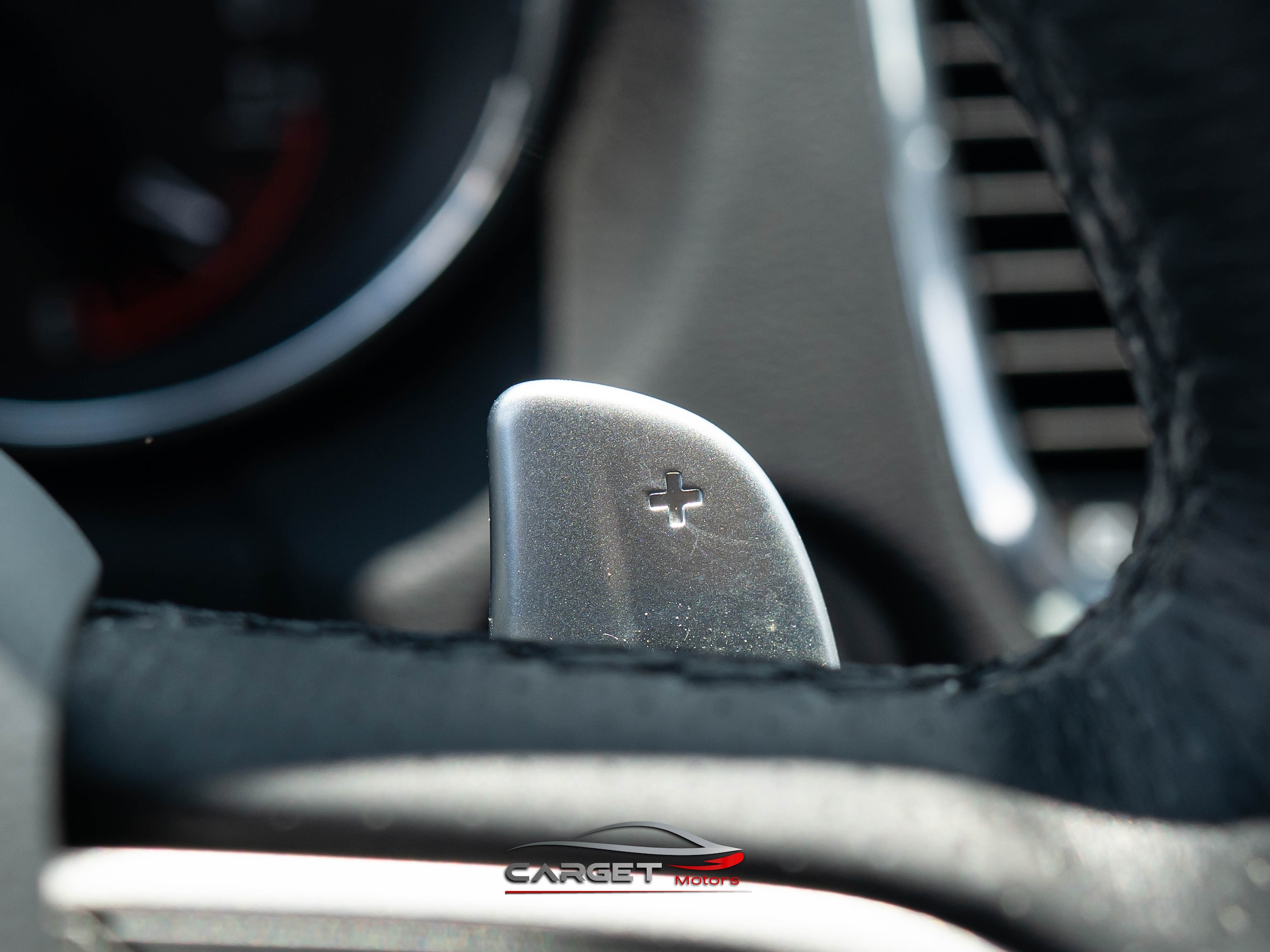Vehicle image 25 of 61