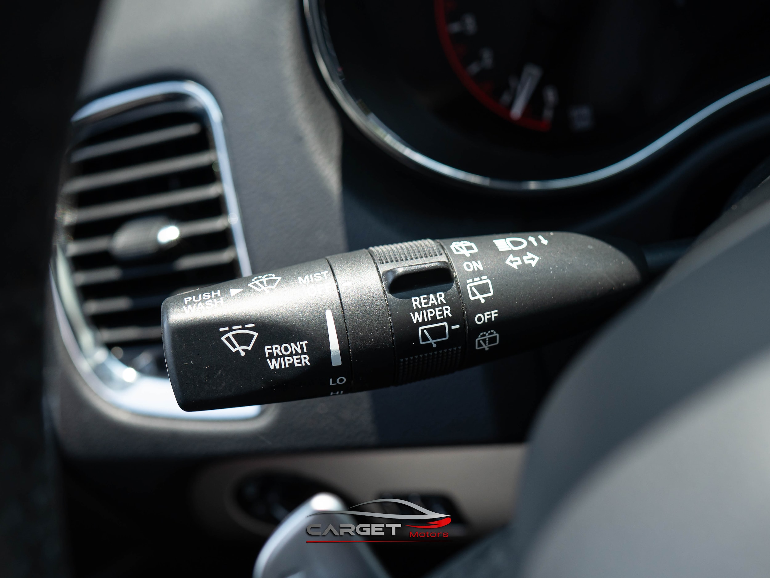Vehicle image 27 of 61