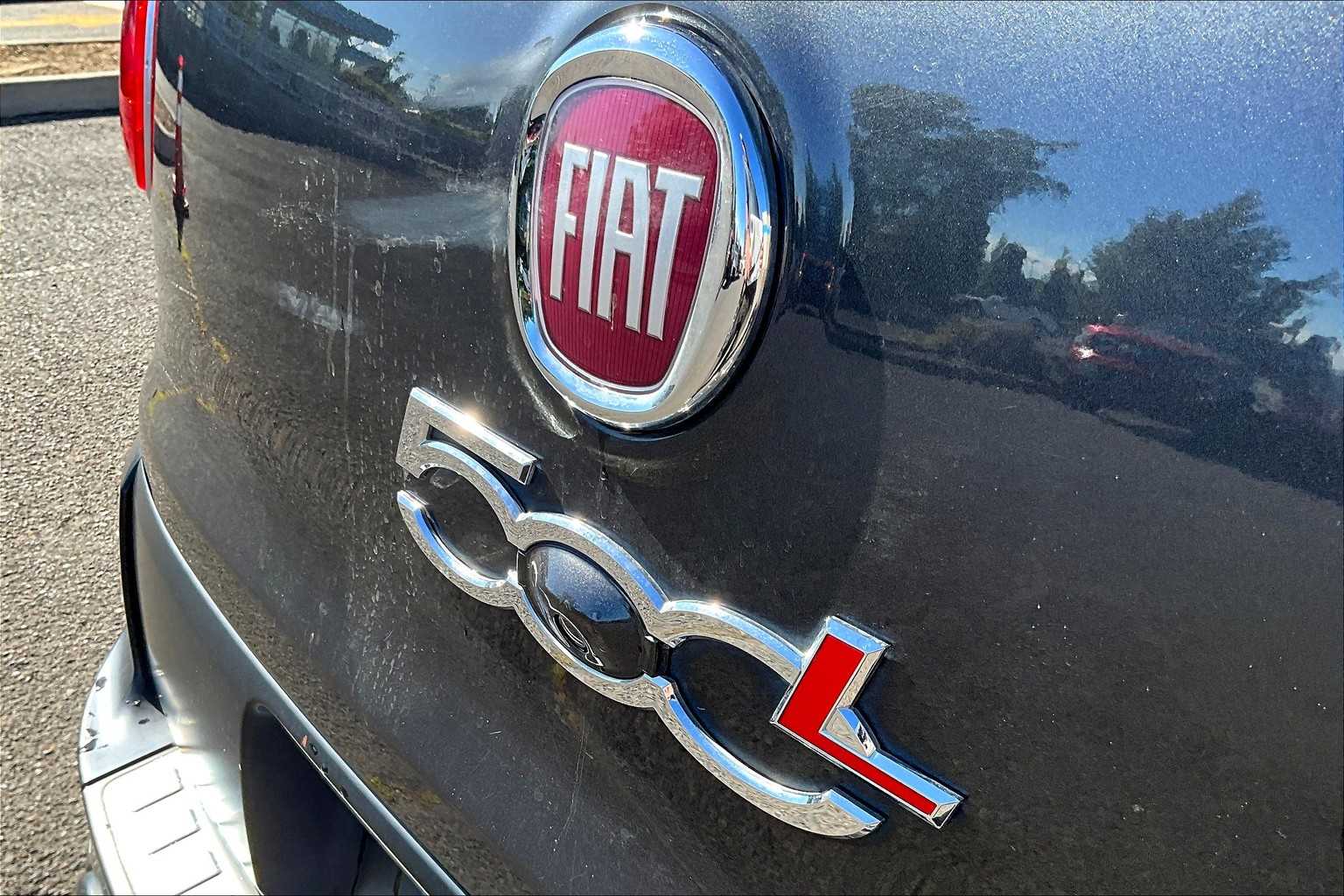 Vehicle image 35 of 36