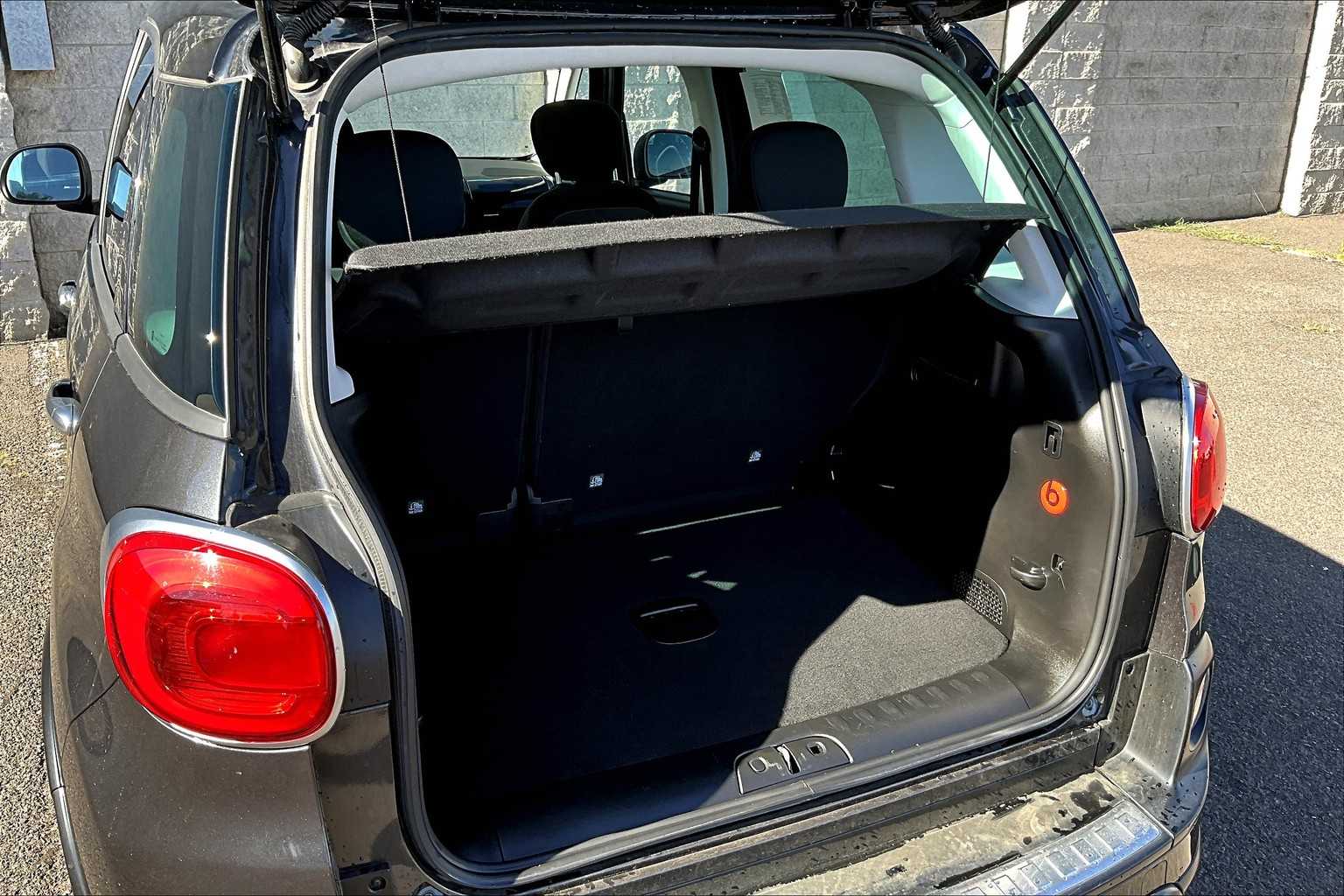 Vehicle image 13 of 36