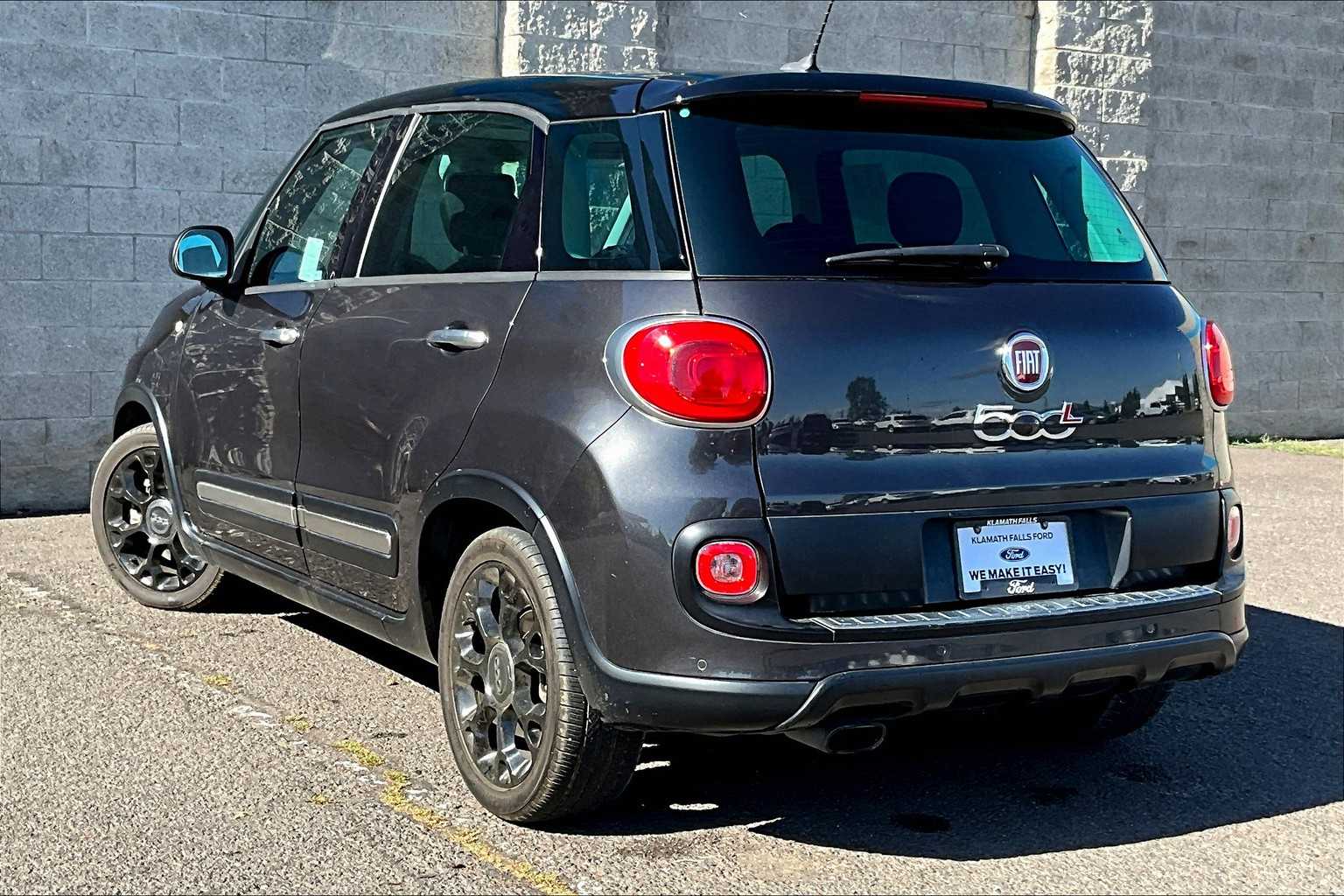 Vehicle image 6 of 36