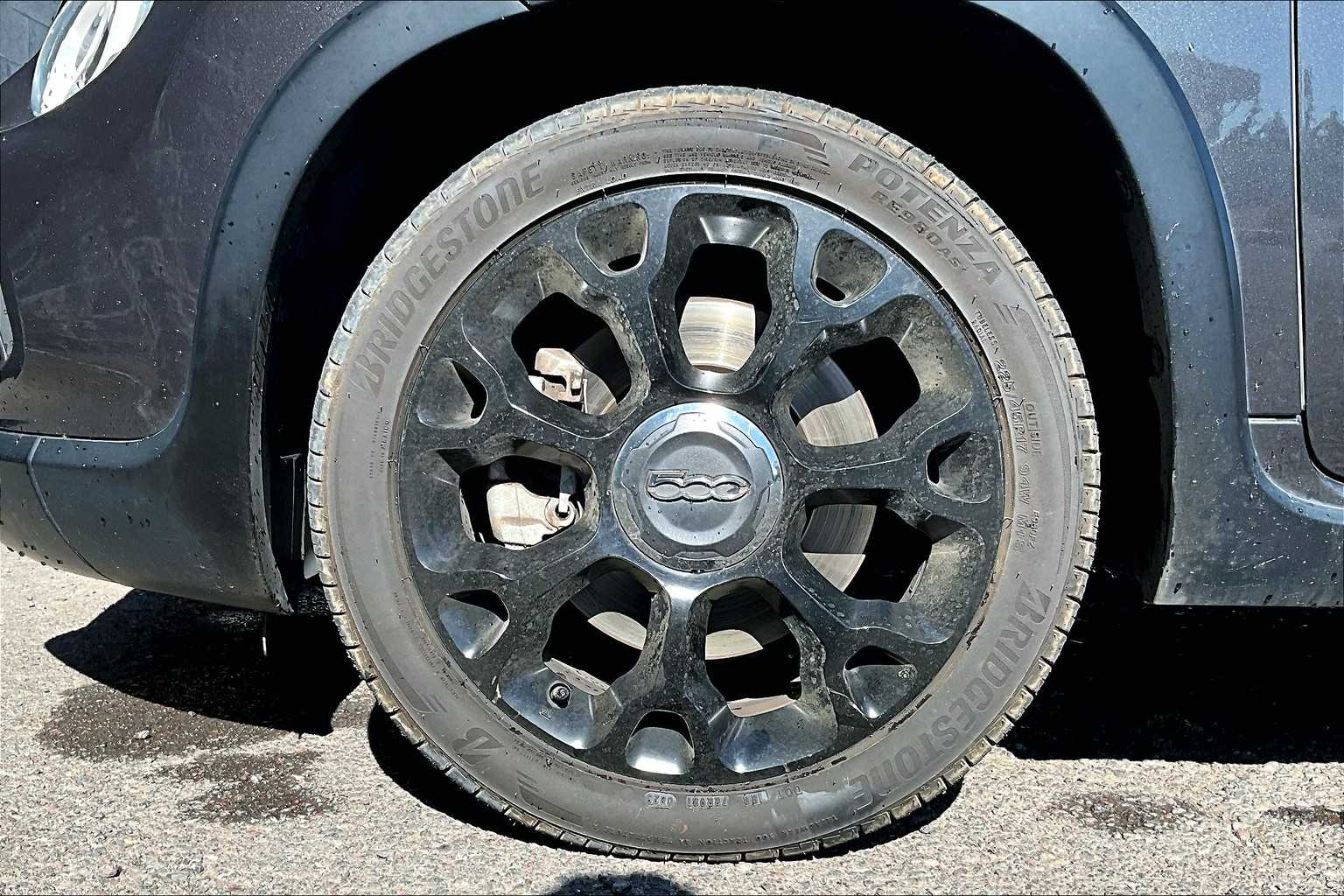 Vehicle image 10 of 36