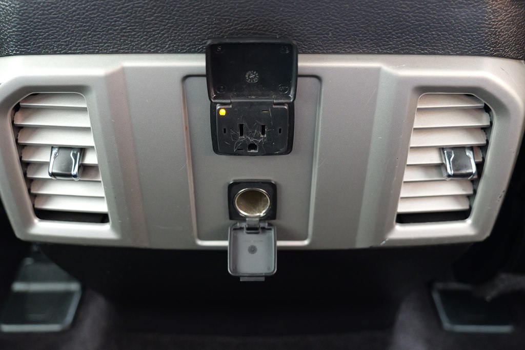 2016 Ford F-150 Image 37 of 44