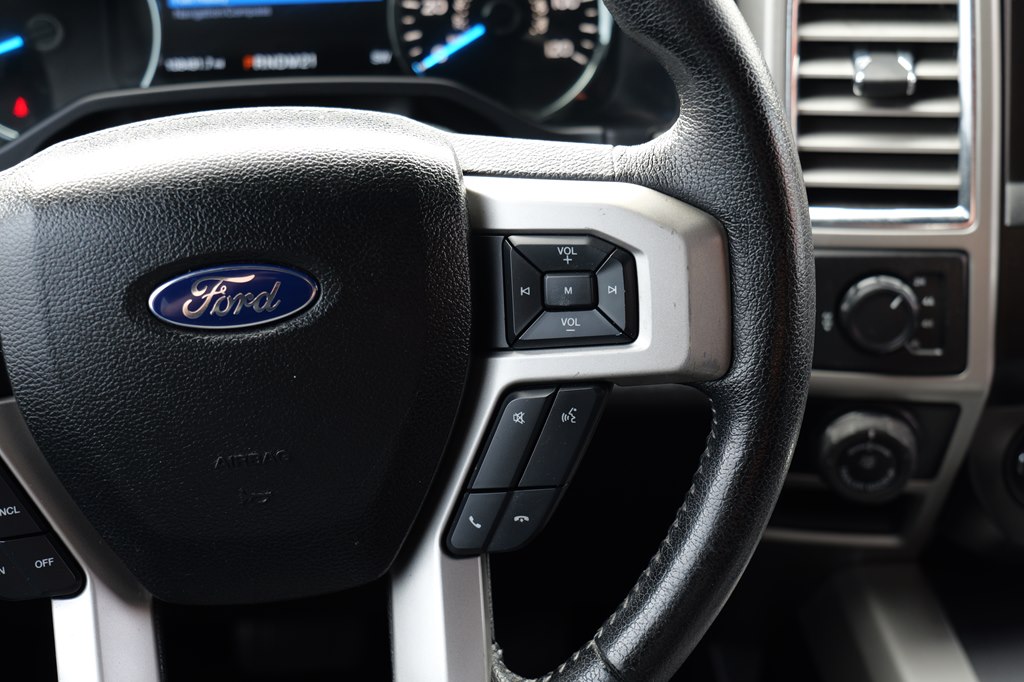 2016 Ford F-150 Image 30 of 44