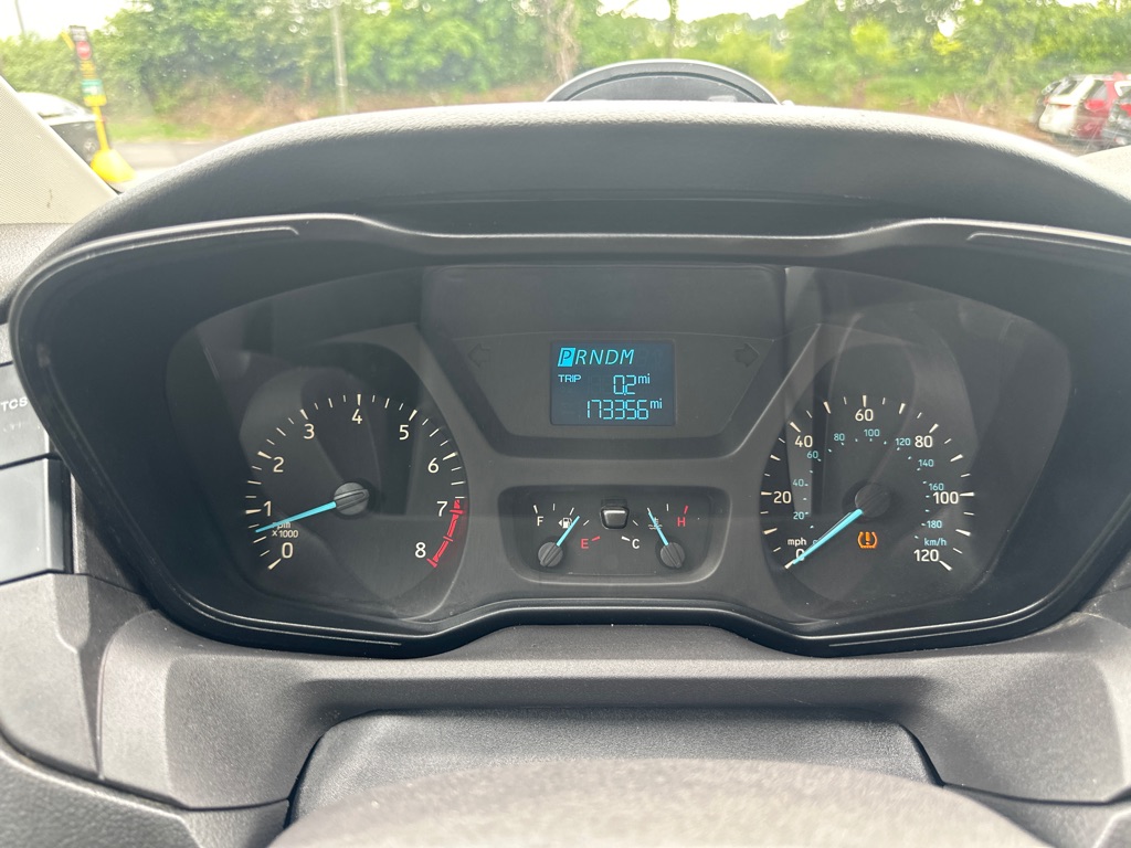 Vehicle image 19 of 28