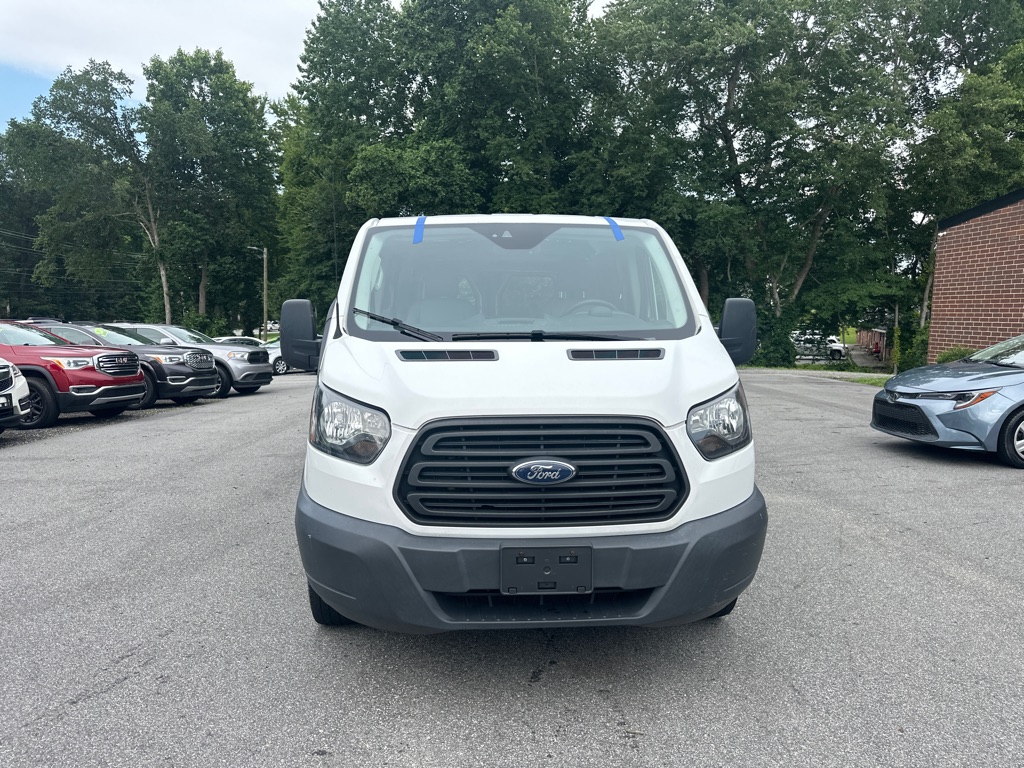 Vehicle image 2 of 28