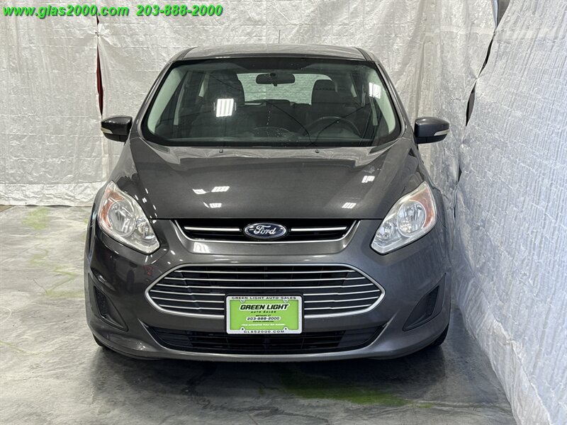 2016 Ford C-Max Hybrid SE Image 2 of 27