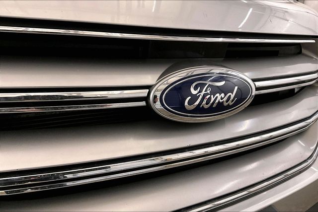 2016 Ford Edge SEL Image 33 of 33