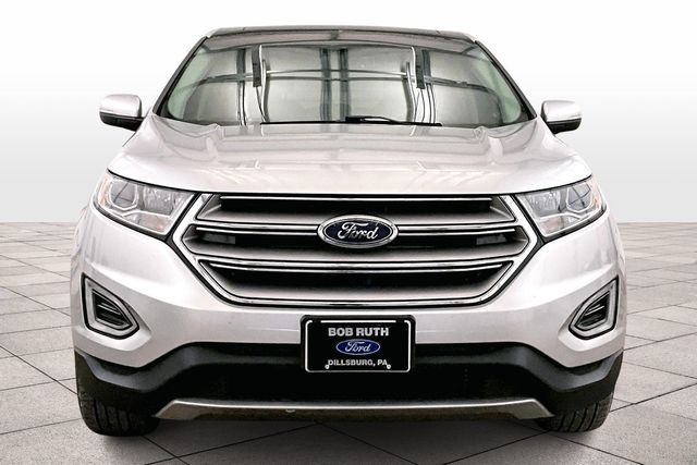 2016 Ford Edge SEL Image 2 of 33
