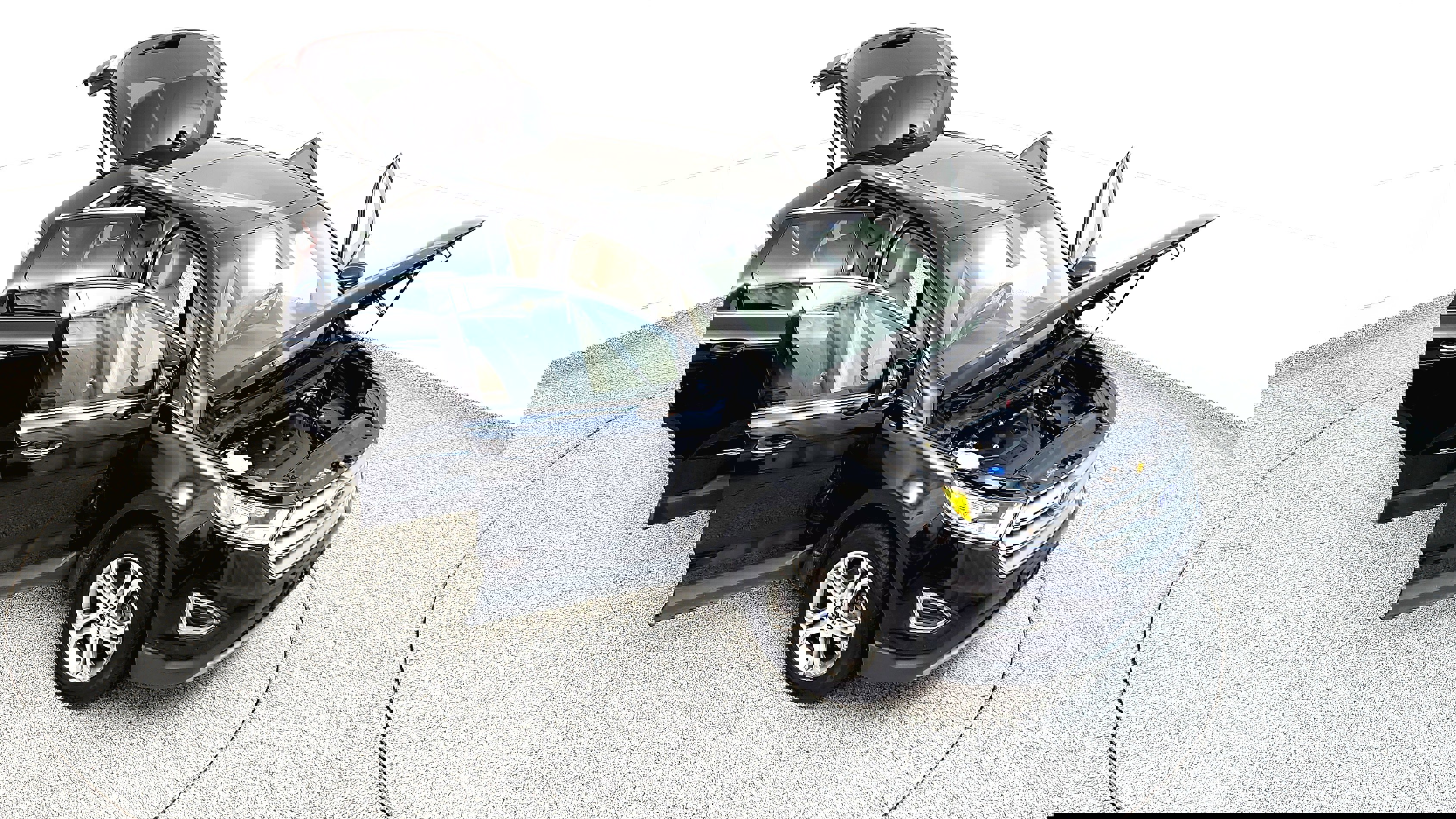Vehicle image 16 of 35
