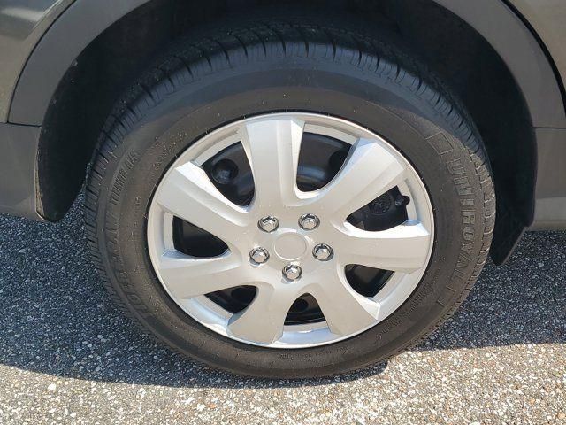 Vehicle image 6 of 23