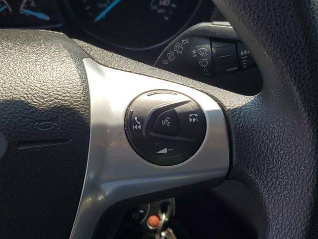 Vehicle image 17 of 23