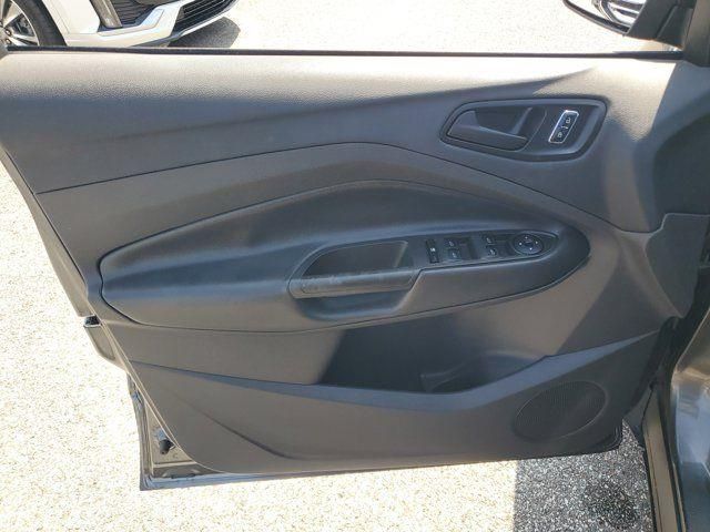 Vehicle image 9 of 23