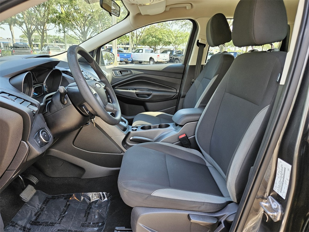 Vehicle image 31 of 49