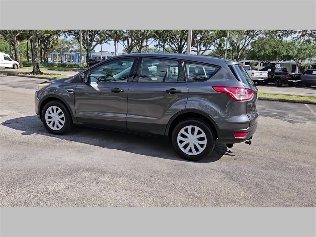 Vehicle image 23 of 49