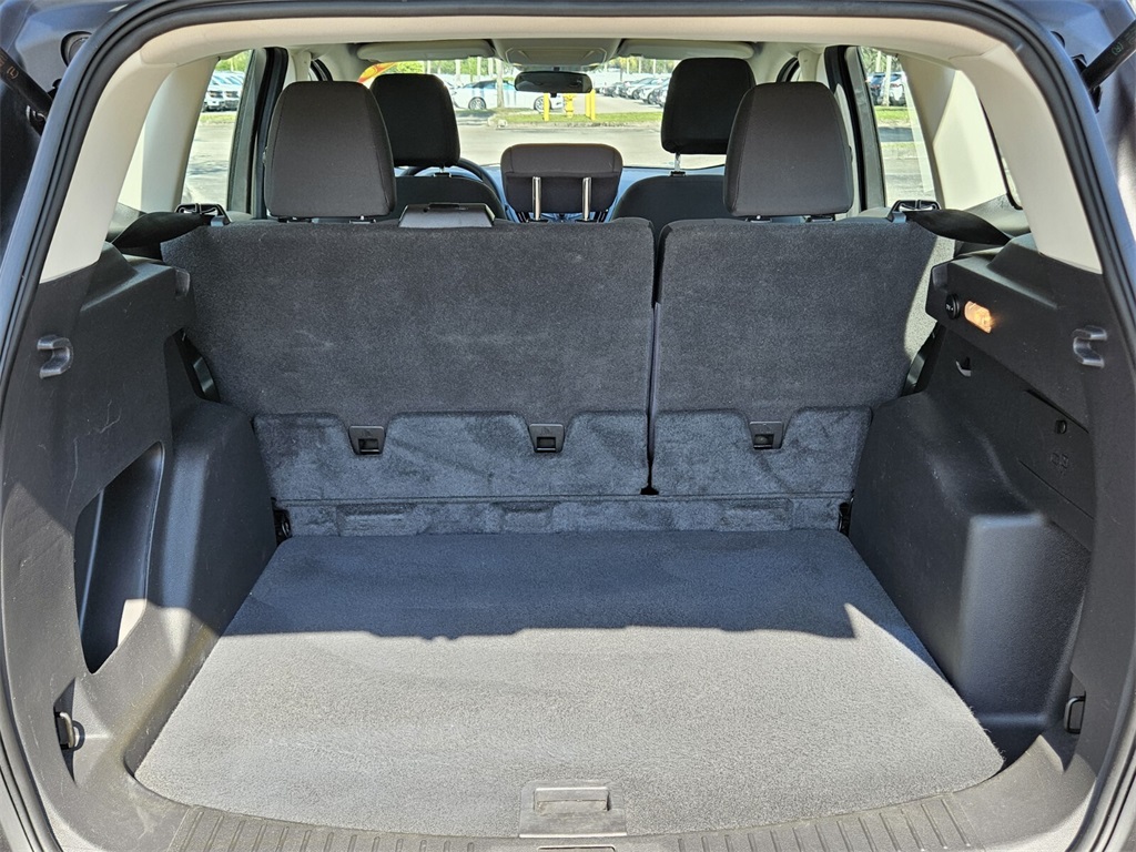 Vehicle image 36 of 49
