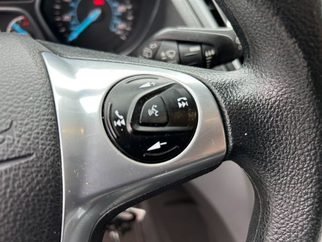Vehicle image 32 of 42