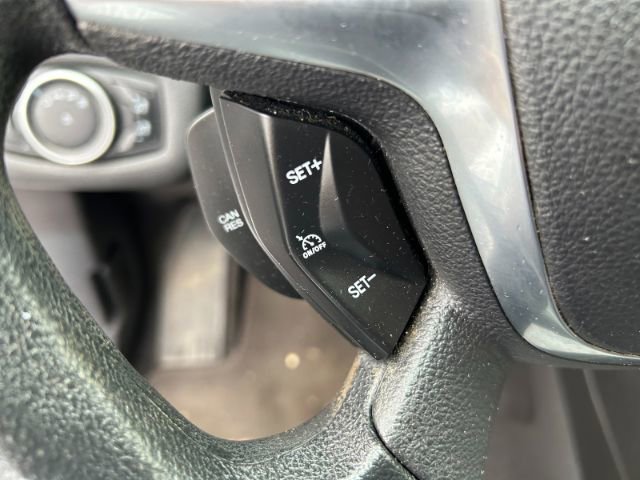 Vehicle image 31 of 42