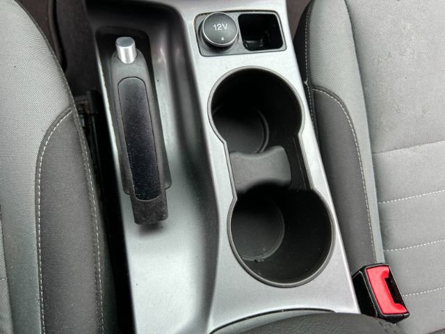 Vehicle image 35 of 42