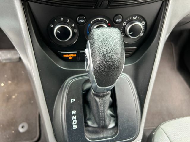 Vehicle image 34 of 42