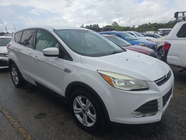 2016 Ford Escape SE Image 3 of 19