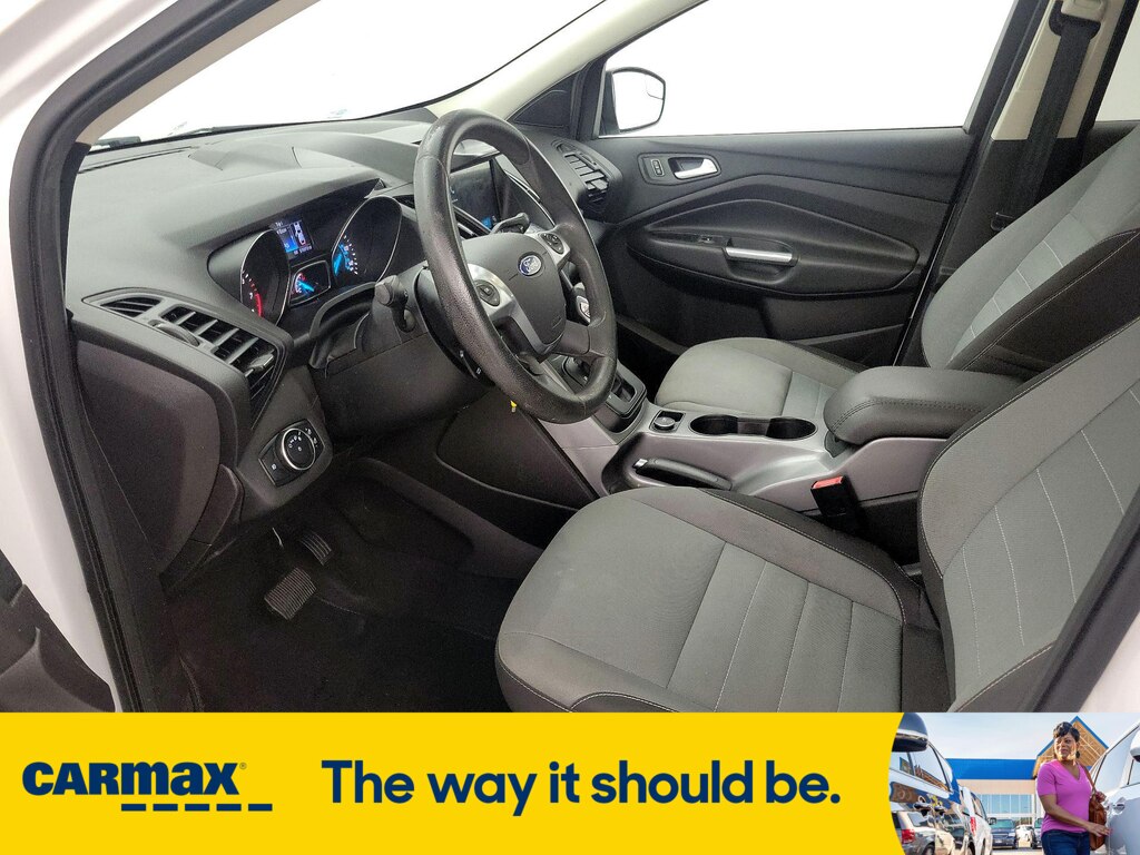 Vehicle image 14 of 30