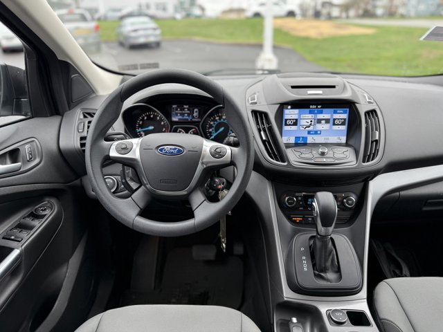 Vehicle image 21 of 28