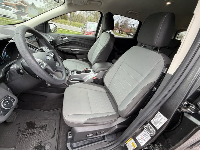 Vehicle image 20 of 28