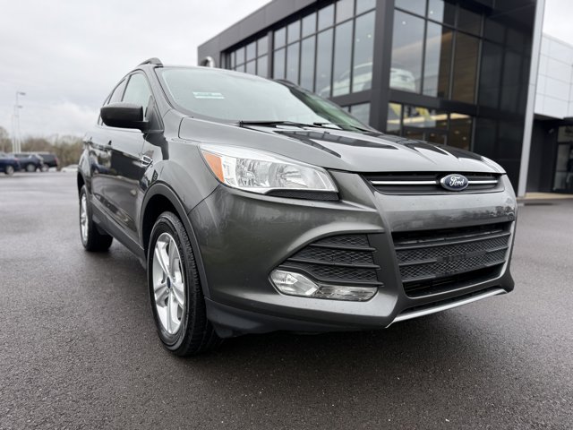 Vehicle image 9 of 28