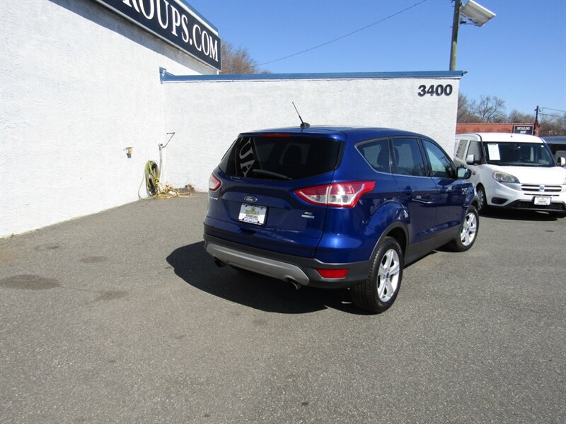 Vehicle image 3 of 77