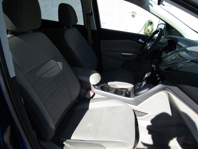 Vehicle image 51 of 77
