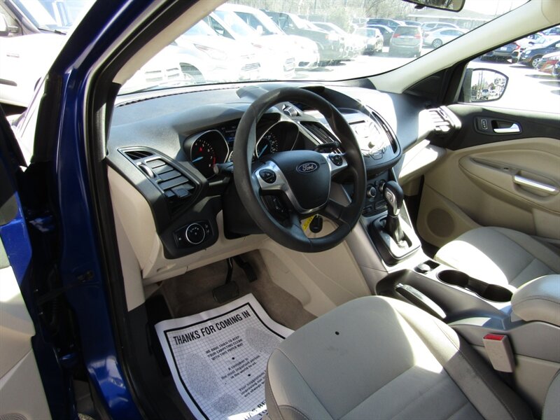 Vehicle image 38 of 77