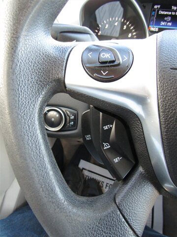 Vehicle image 61 of 77