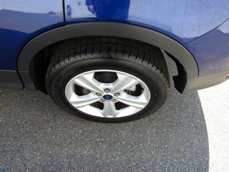 Vehicle image 30 of 77