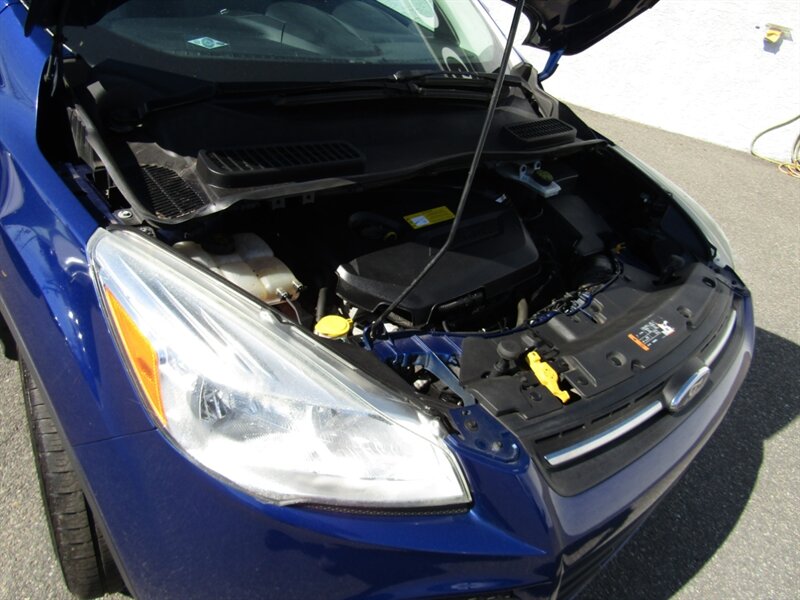 Vehicle image 76 of 77