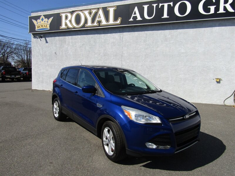 Vehicle image 6 of 77