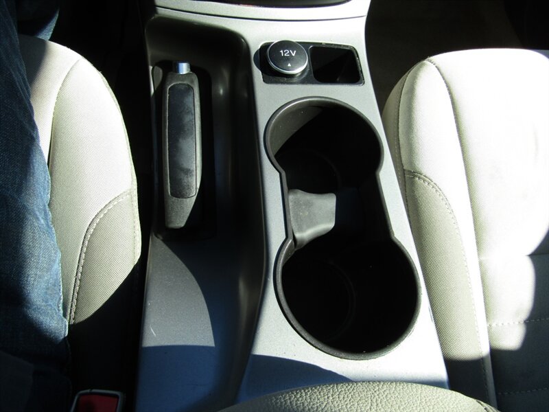 Vehicle image 70 of 77