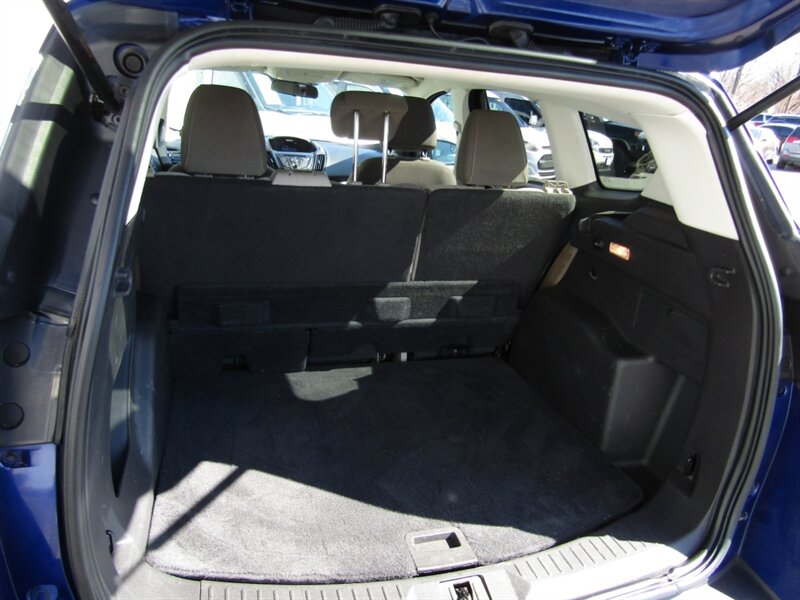 Vehicle image 45 of 77