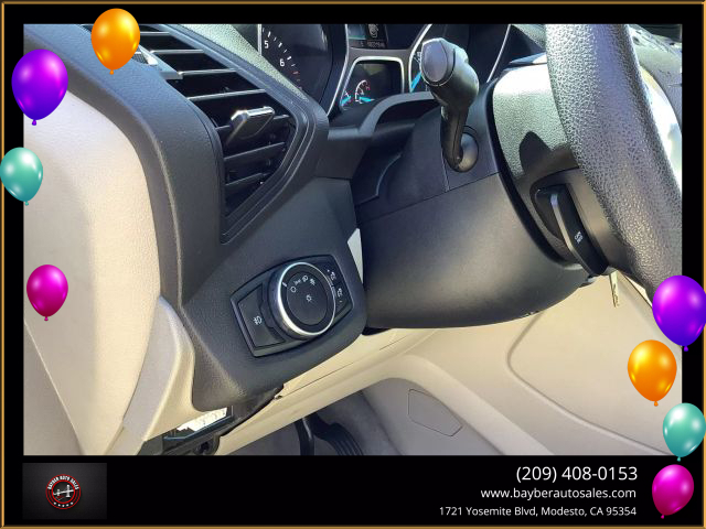 Vehicle image 35 of 47