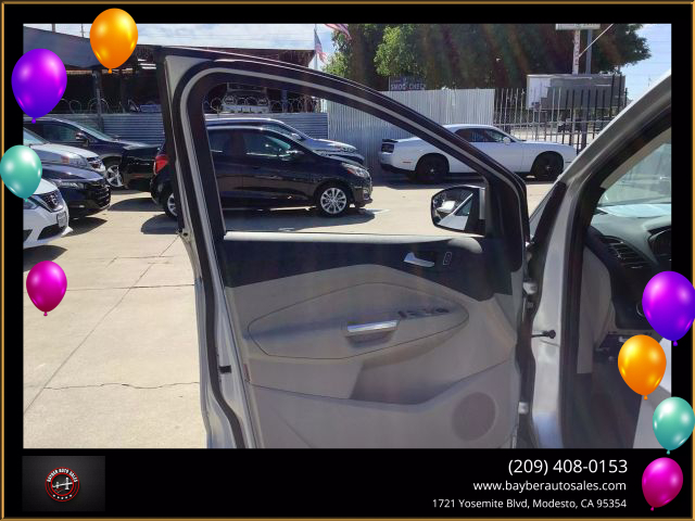 Vehicle image 38 of 47