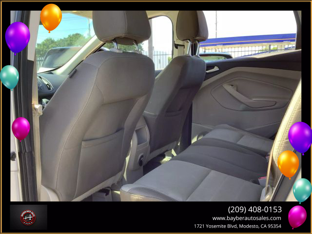 Vehicle image 27 of 47