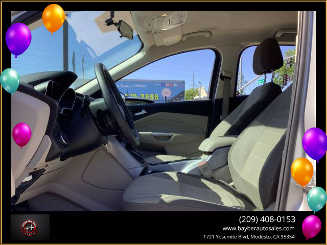 Vehicle image 23 of 47
