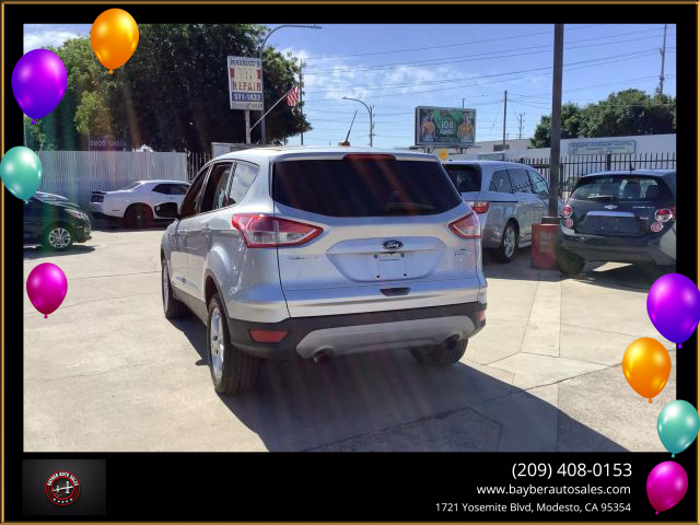 Vehicle image 10 of 47