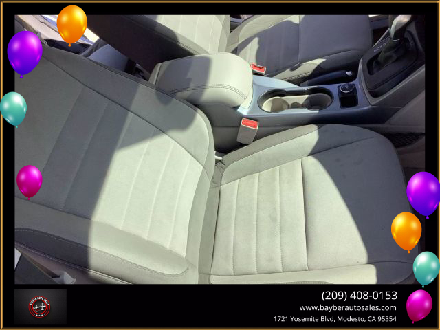 Vehicle image 33 of 47