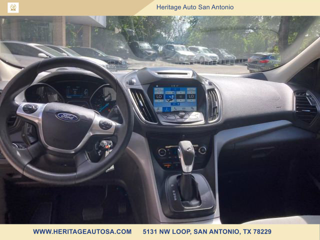 Vehicle image 10 of 13