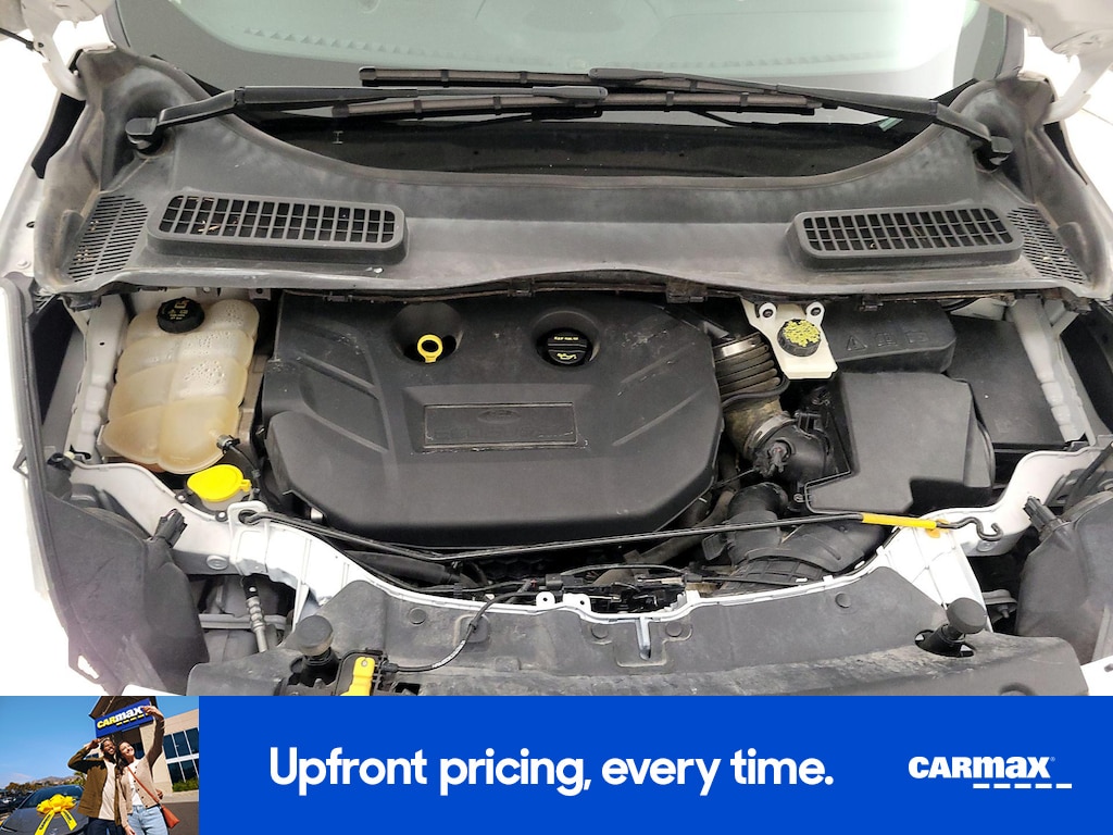 2016 Ford Escape Titanium Image 9 of 26