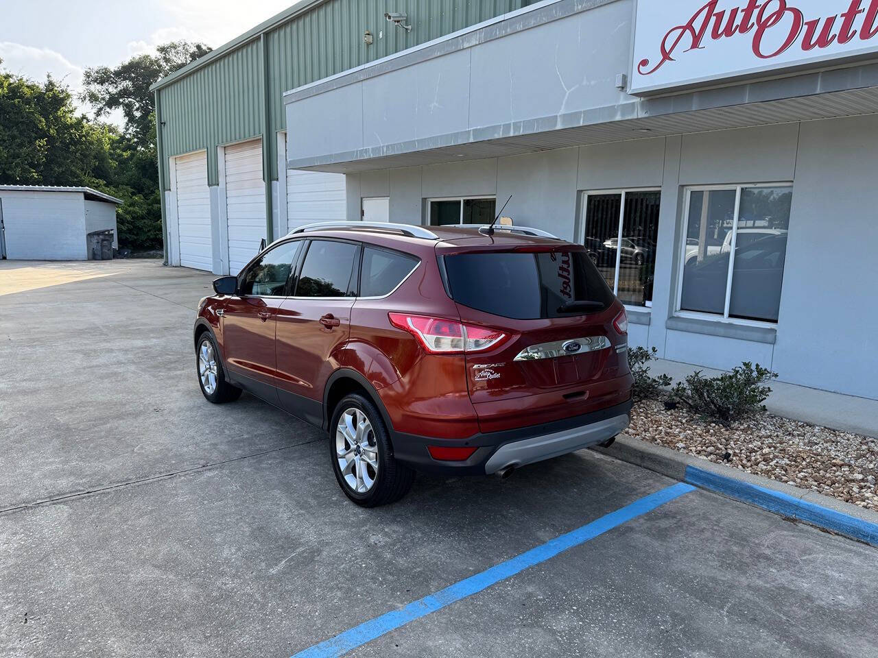 2016 Ford Escape Titanium Image 2 of 7