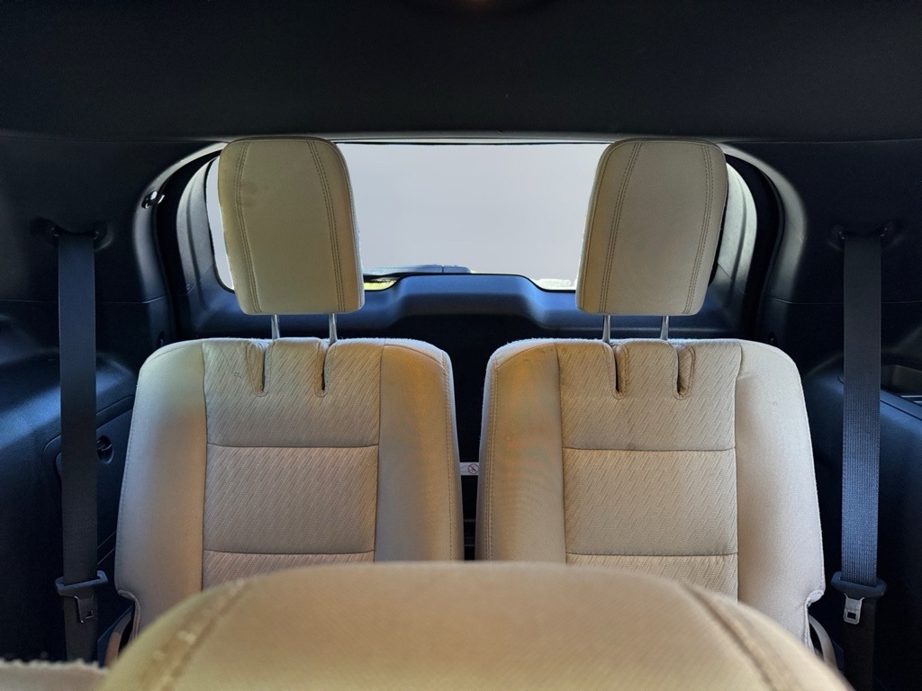 Vehicle image 18 of 18