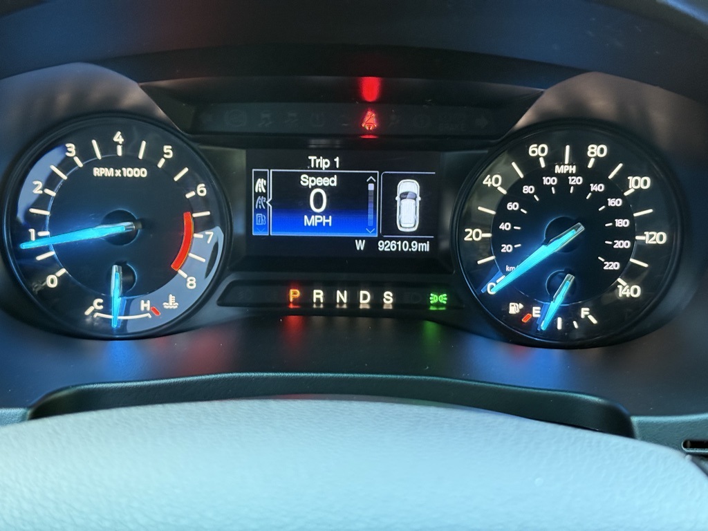 Vehicle image 13 of 18